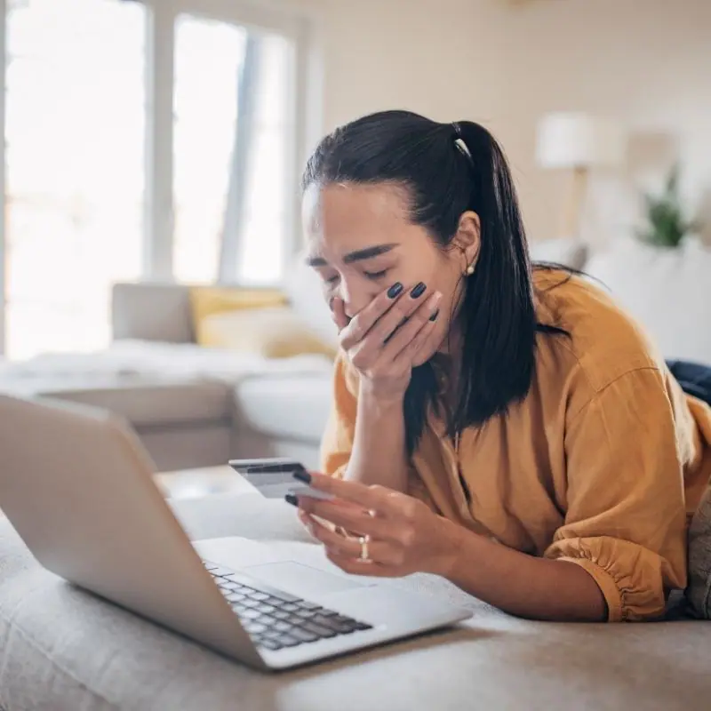 Estafas digitales comunes - Estafas románticas